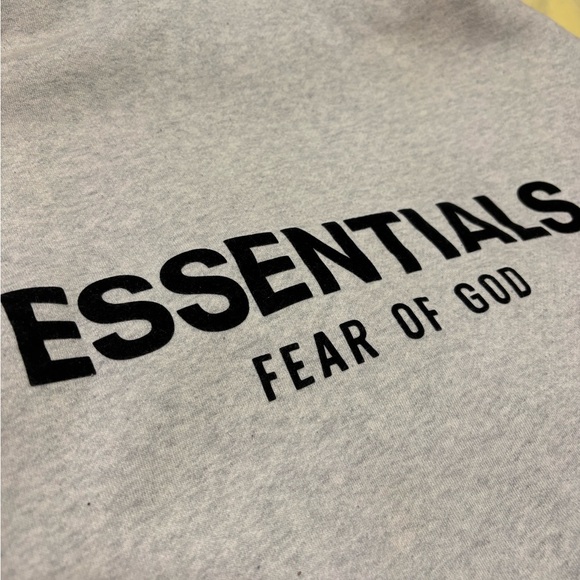 Essentials Fear of God Heather Gray Pullover Hoodie with Black Logo - Picture 3 of 4